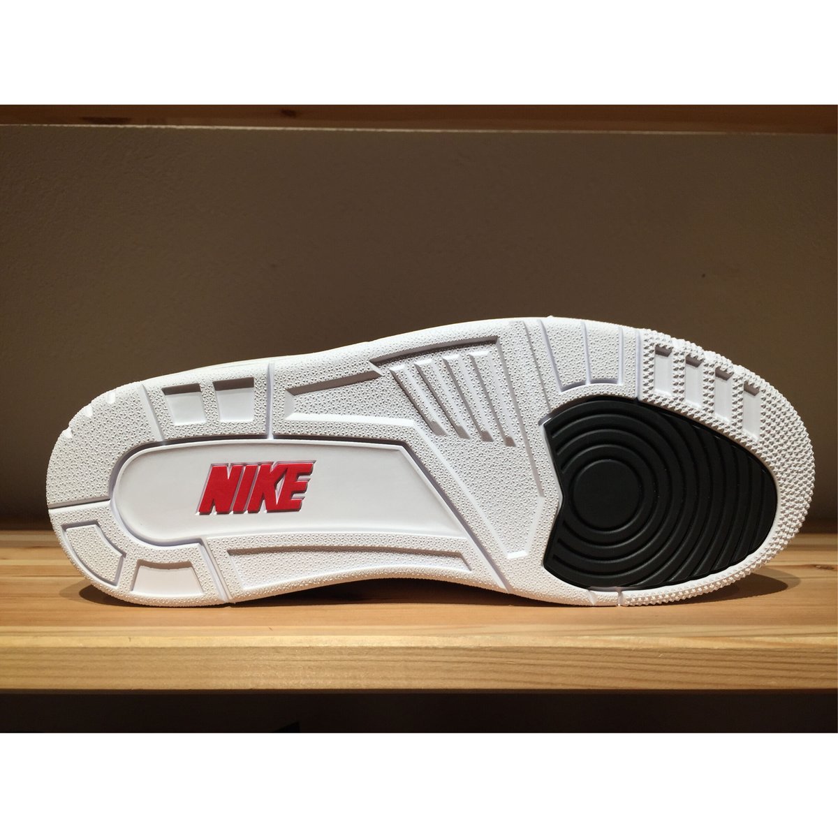 ☆日本未発売 - NIKE AIR JORDAN 3 RETRO SE | 9H9H NAHA