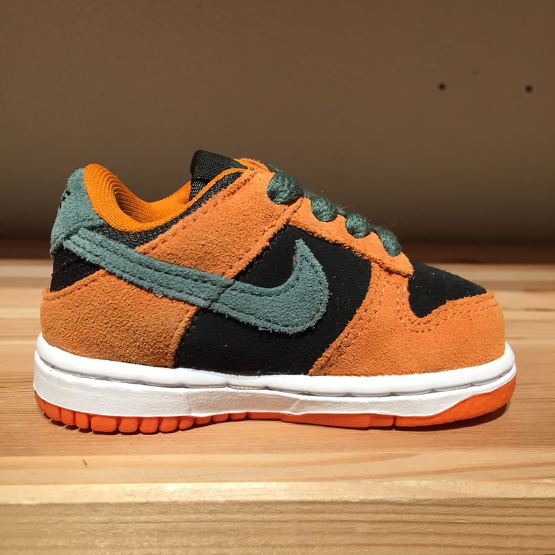 NIKE DUNK LOW "VENEER/UGLY DUCKLINGPACK"