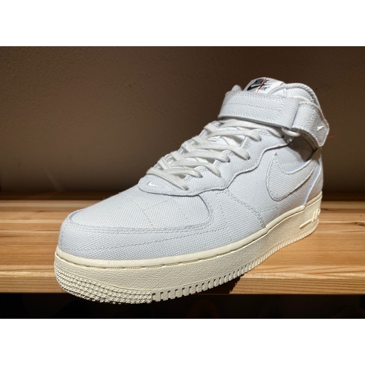 NIKE WMNS AIR FORCE 1 '07 MID LX 27.5cm