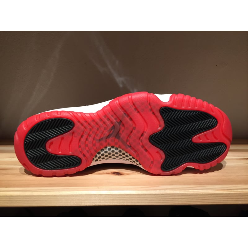 ☆BRED - NIKE AIR JORDAN 11 RETRO (2019年発売) | 9H