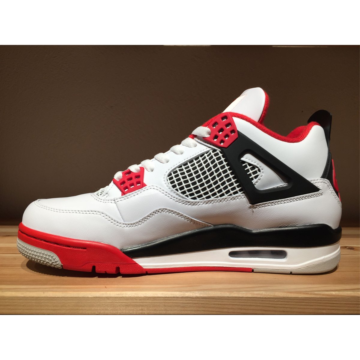 ☆FIRE RED - NIKE AIR JORDAN 4 RETRO | 9H9H NAHA...