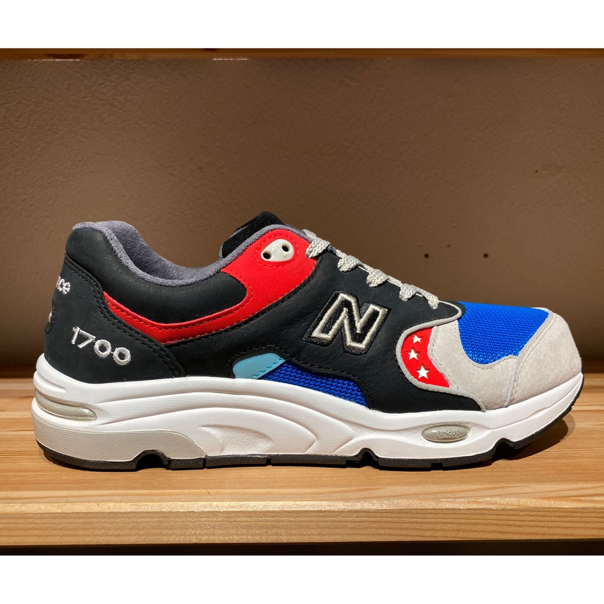 ☆WHIZ・MITA SNEAKERSコラボ - NEW BALANCE CM1700M1 |