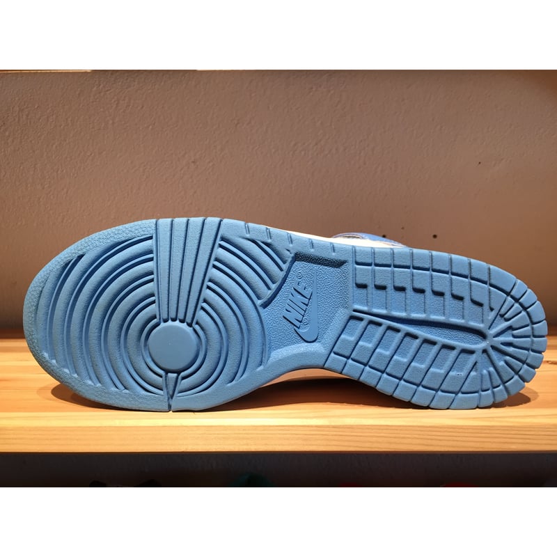 新品！　99年製　nike dunk high le nyc ノースカロライナ 比較：2022UNCダンク復刻！？99年ノースカロライナブルーと