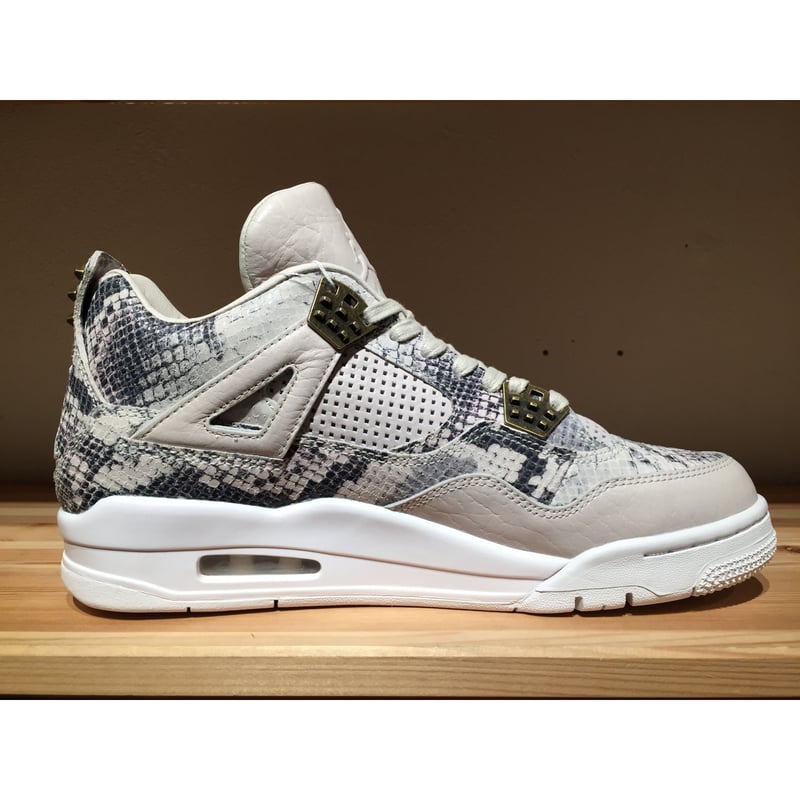 Air jordan retro 4 premium on sale
