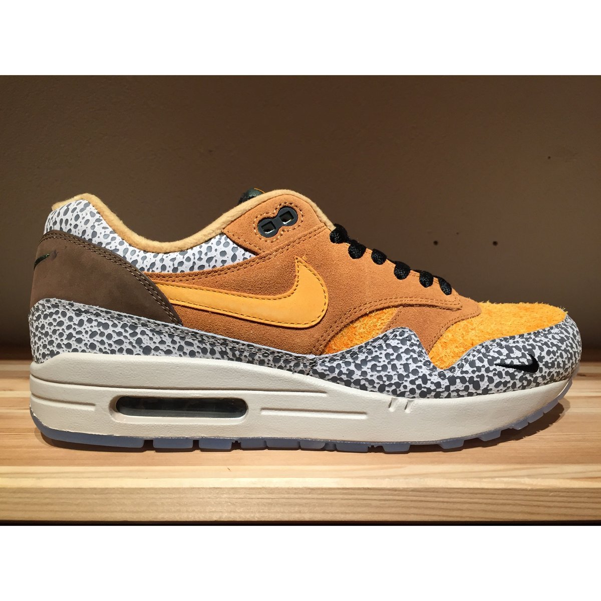 Nike air max mostaza new arrivals