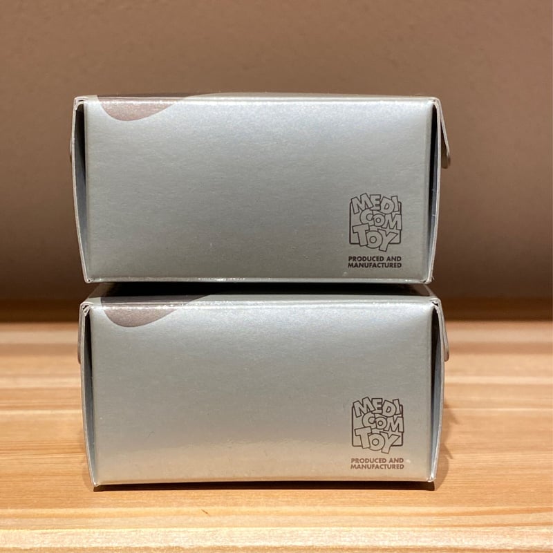 NIKE keynuts フィギュア　メディコムトイ　ホワイト ☆MEDICOM TOY・GINO IANNUCCIコラボ - MEDICOM TOY × N