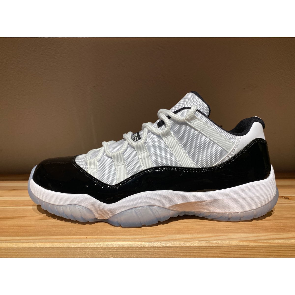 ☆CONCORD - NIKE AIR JORDAN 11 RETRO LOW | 9H9H
