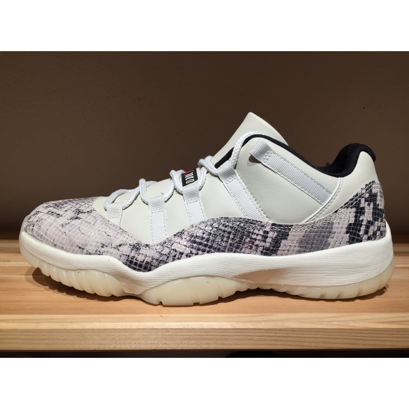 NIKE AIR JORDAN 11 RETRO LOW | 9H9H NAHANAHA