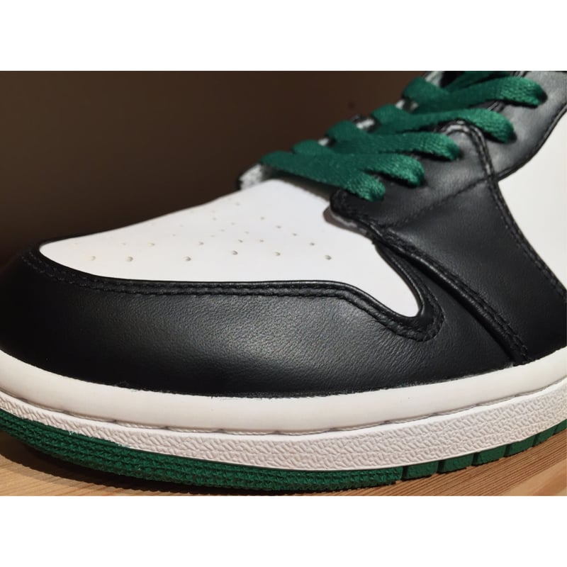 Jordan 1 sales defining moments pack