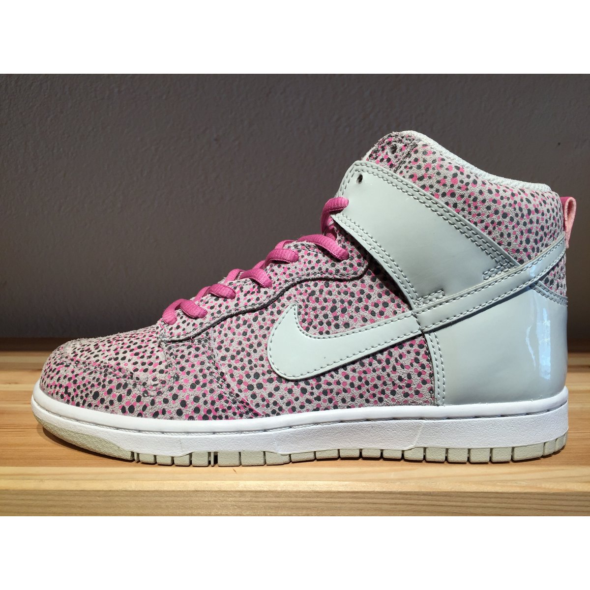 【新品タグ付き】NIKE WMNS DUNK HIGH SKINNY 24cm 楽天市場】y□【24cm】ナイキ/NIKEダンク ハイ スキニーDUNK HIGH