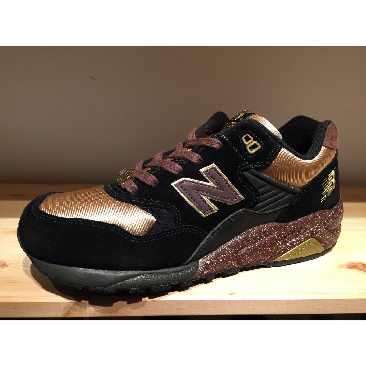 ☆STUSSY・UNDEFEATED・MAD HECTICコラボ - NEW BALANCE 