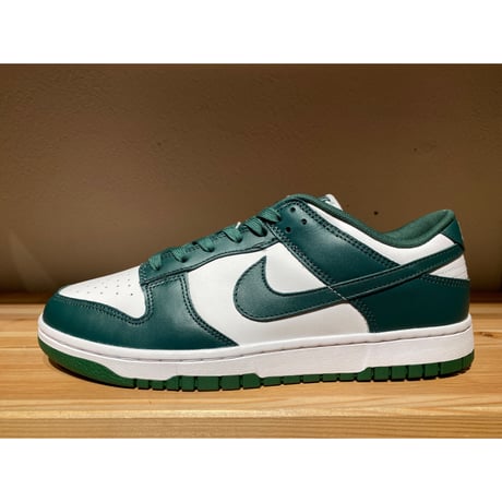 カレッジカラー | STORES