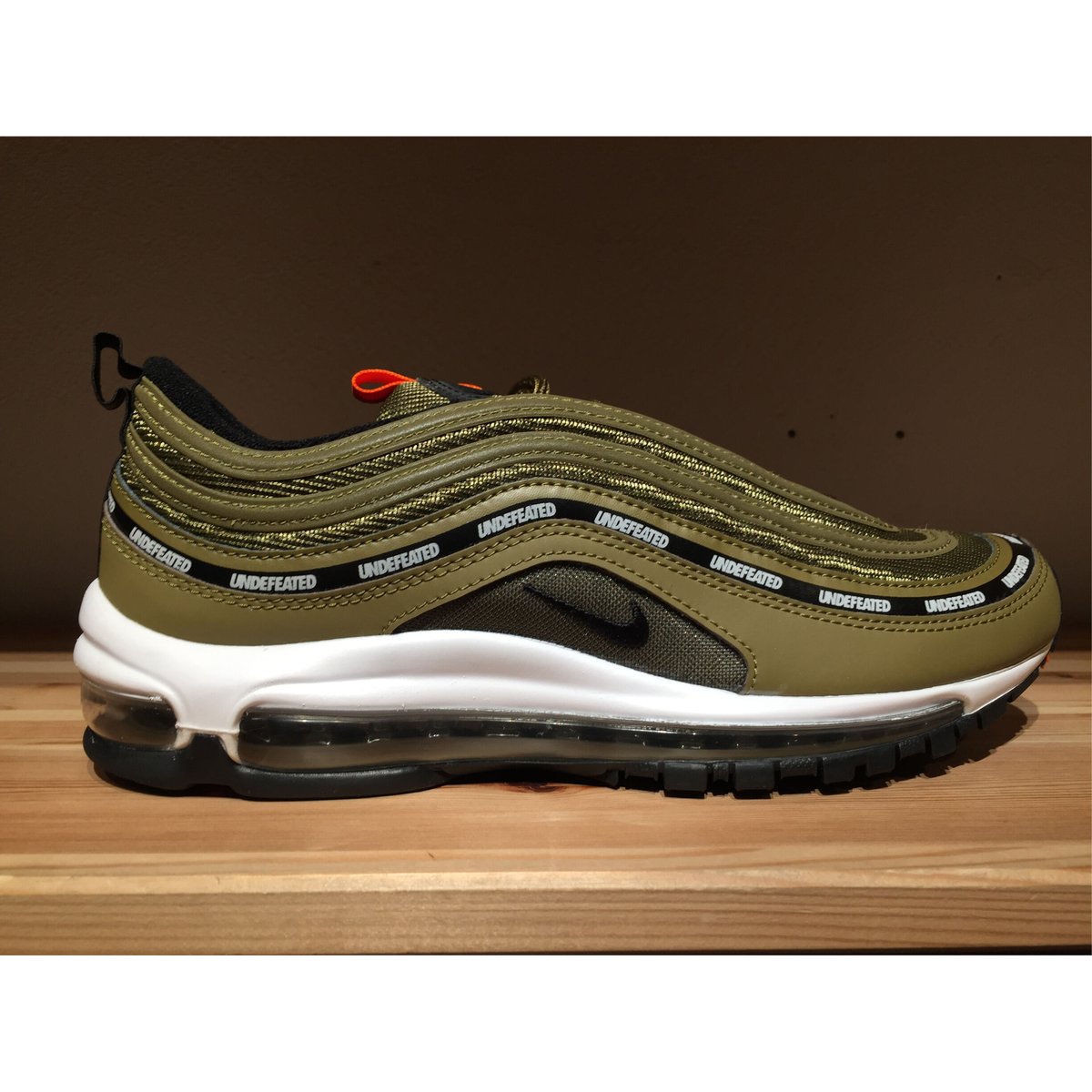 undefeated airmax97
