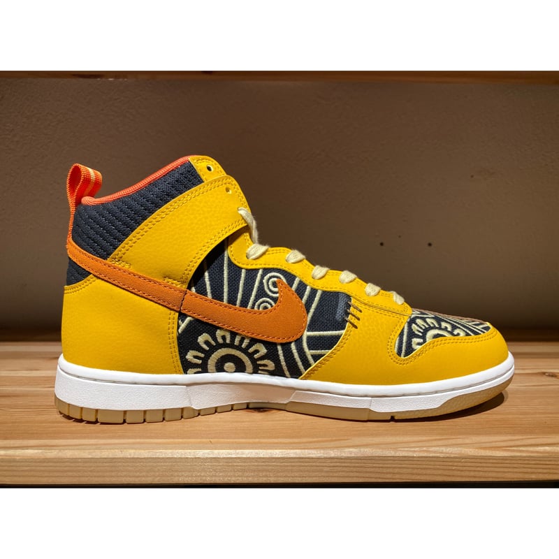 ☆Somos Familia - NIKE DUNK HI PRM | 9H9H NAHANAHA