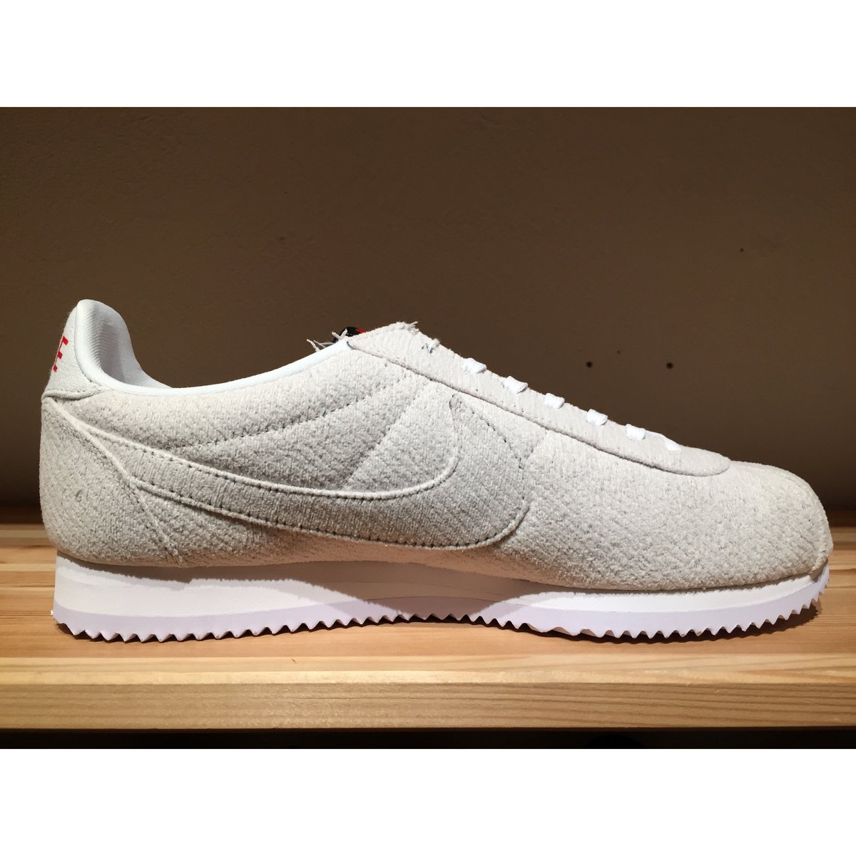 更に値下げ！コラボ！NIKE CLASSIC CORTEZ QS ST 30cm 楽天市場】NIKE ナイキ STRANGER THINGS CLASSIC CORTEZ QS UD