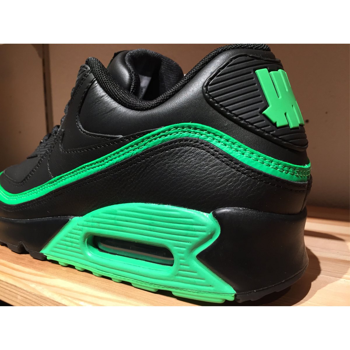 【極美品】NIKE Air Max 90　UNDEFEATED　コラボ　28cm Nike Undefeated x Air Max 90 Black Blue Fury for Sale