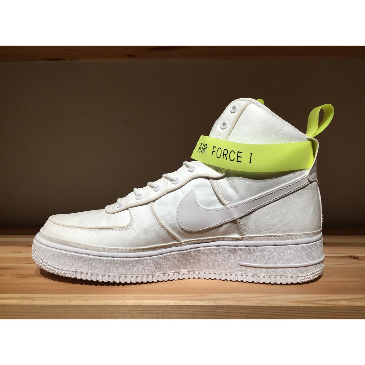 Airforce1 x magic stick コラボ スニーカー 28cm ☆MAGIC STICKコラボ・海外未発売 - NIKE AIR FORCE 1 HIGH '