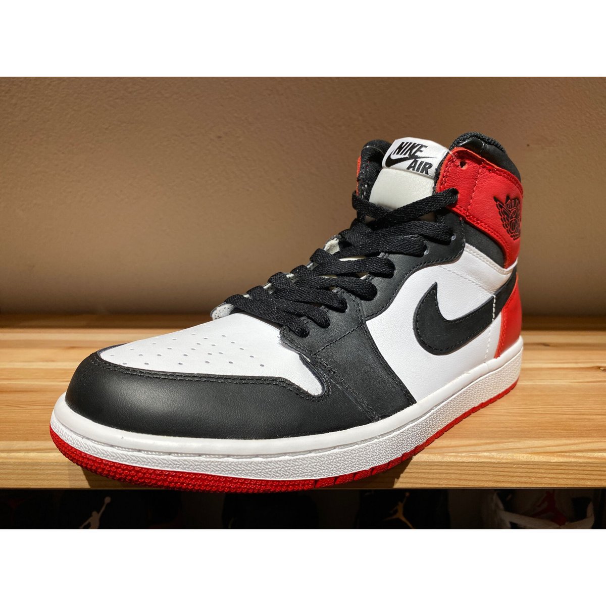 ★新品未使用送料無料★AIR JORDAN1 つま黒 28.5 US10.5