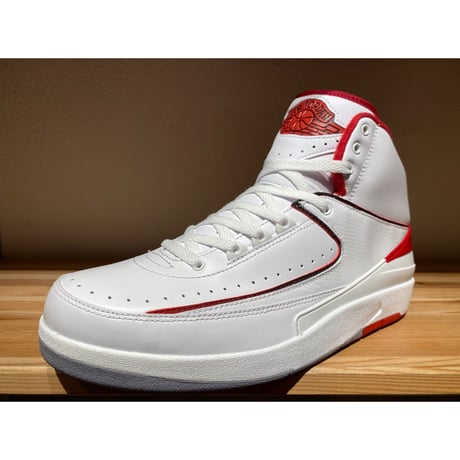 NIKE AIR JORDAN 2 RETRO