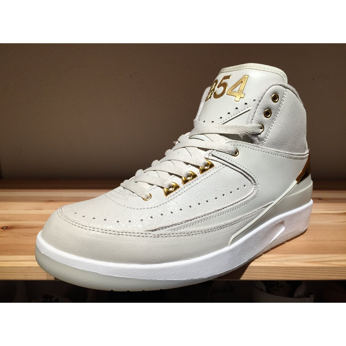 ☆日本未発売 - NIKE AIR JORDAN 2 RETRO Q54 | 9H9H NAH
