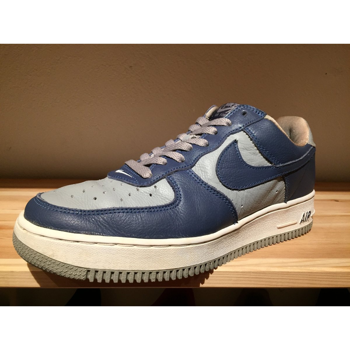 ☆atmosコラボ -【USED】NIKE AIR FORCE 1 LOW | 9H9H NA