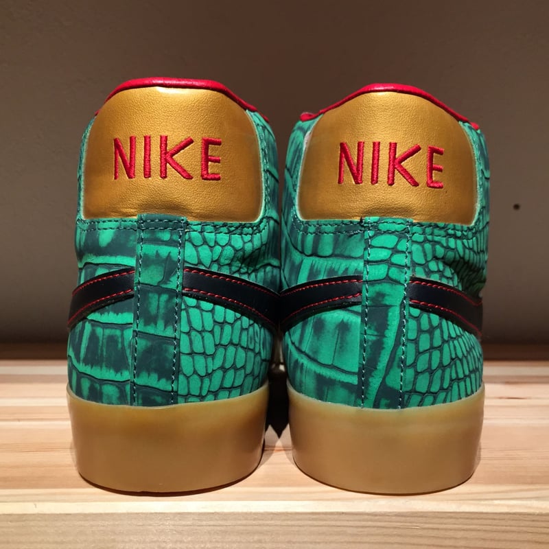 ☆日本未発売・GODZILLA PACK -【USED】NIKE BLAZER MID PRE...