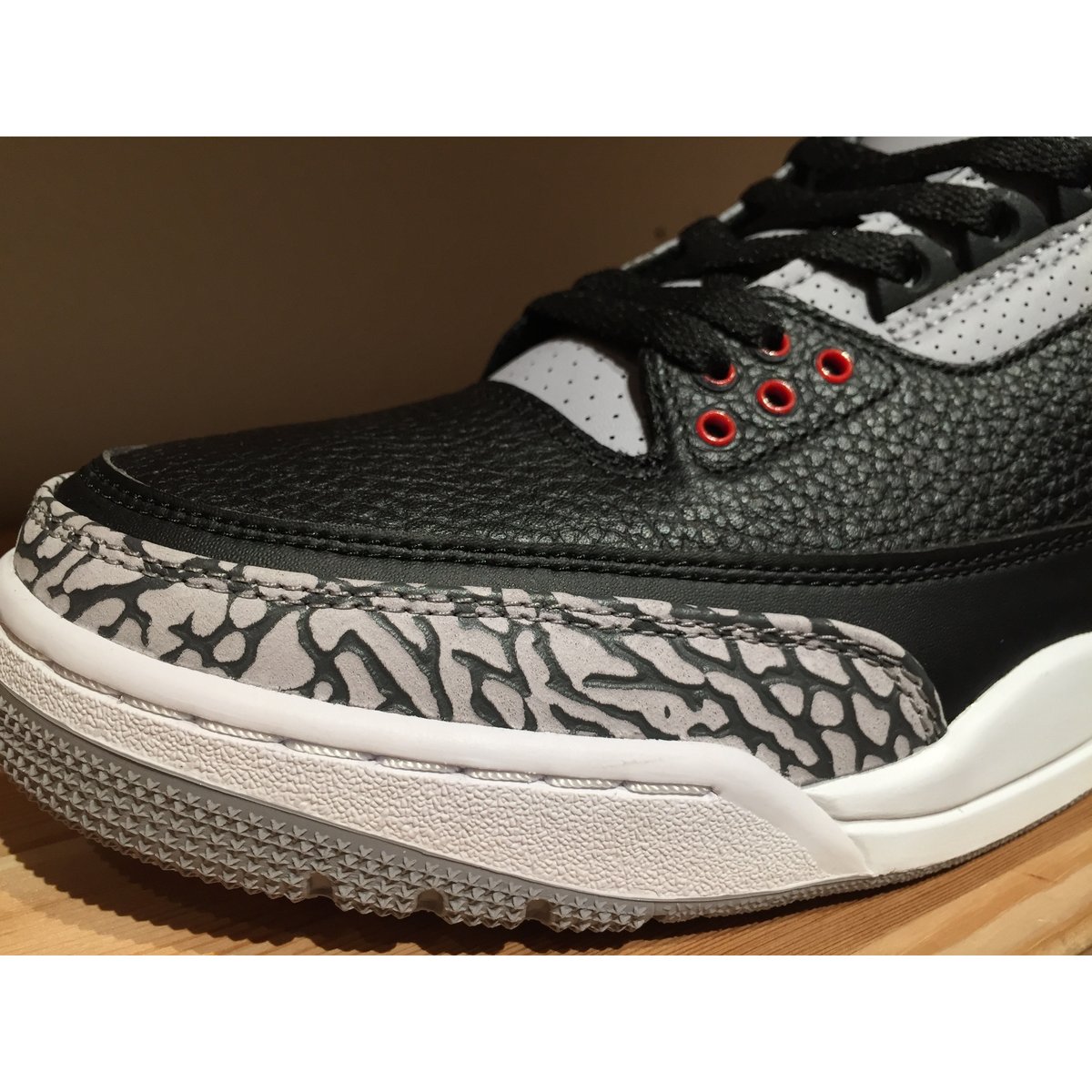シューズ(男性用) Air Jordan 3 RETRO OG Black Cement US 9 Jordan 3 Retro TD Cleat Black Cement for Sale | Authenticity