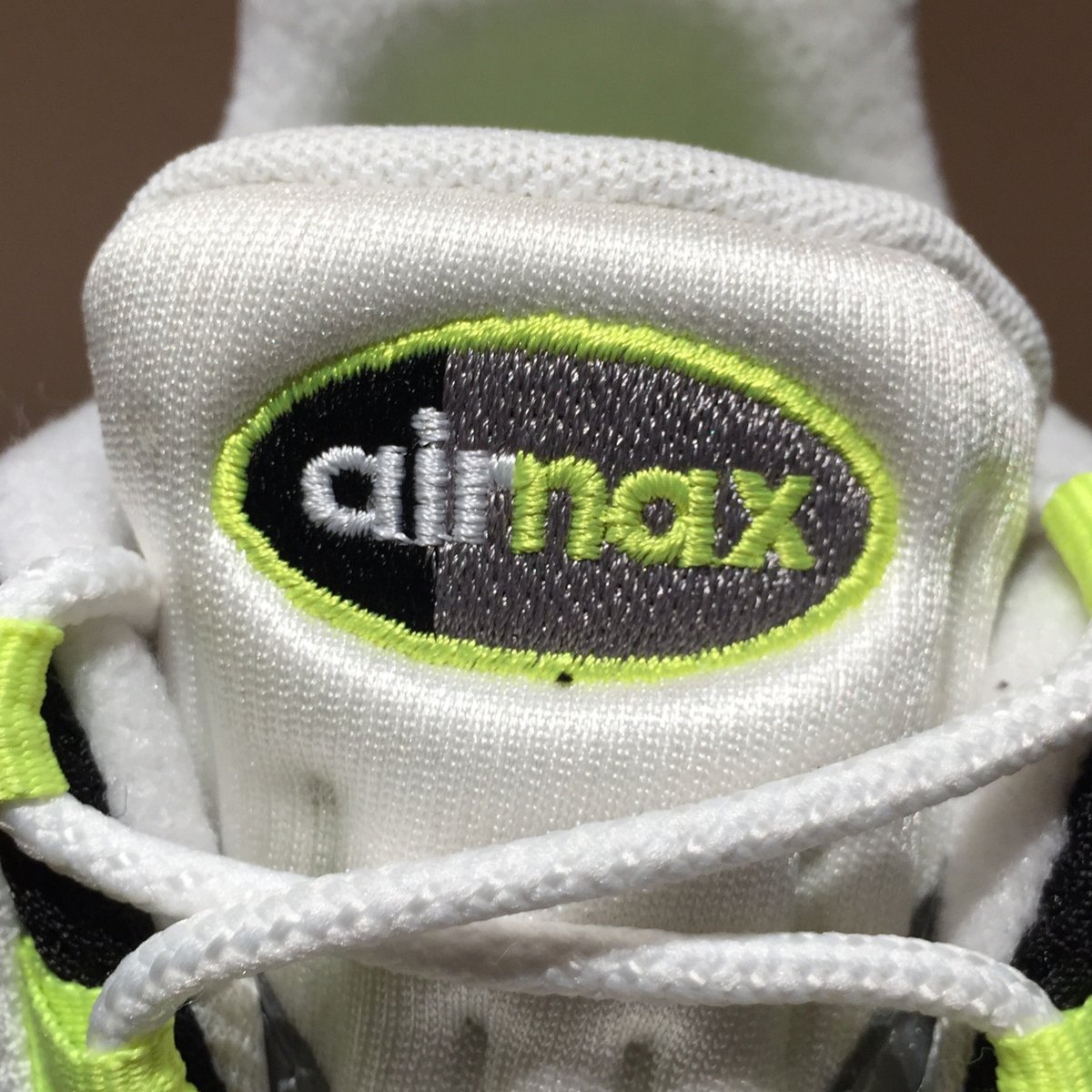 NIKE AIR MAX 95 OG (2015年発売) | 9H9H NAHANAHA NIKE AIR MAX 95 OG (2015年発売) | 9H9H NAHANAHA
