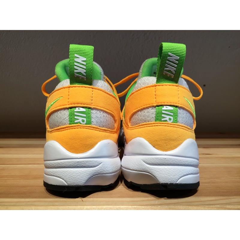NIKE AIR HUARACHE LIGHT | 9H9H NAHANAHA
