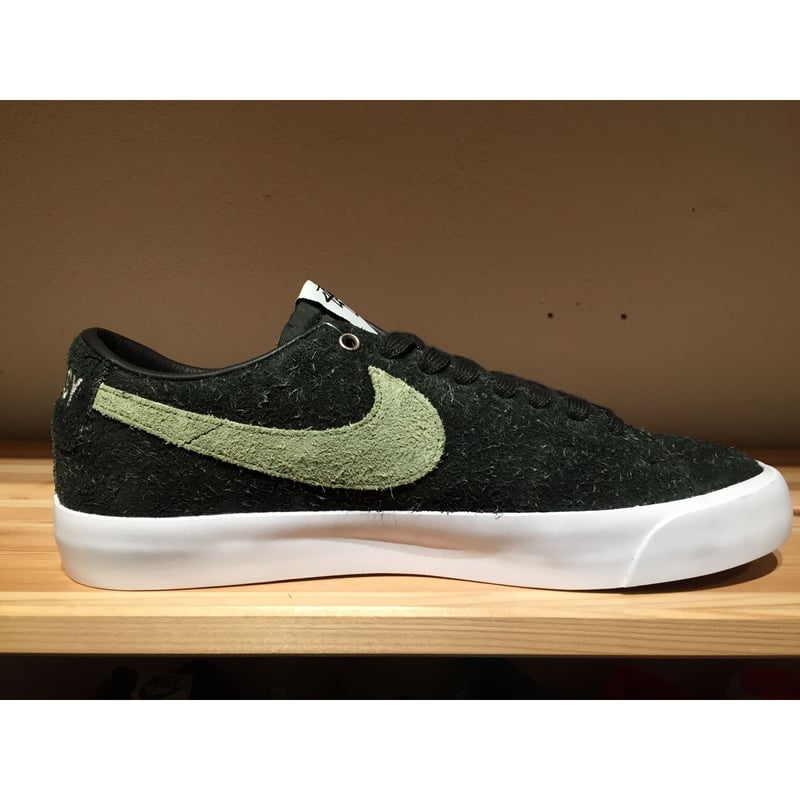 NIKE STUSSY SB ZOOM BLAZER LOW 28.5cm