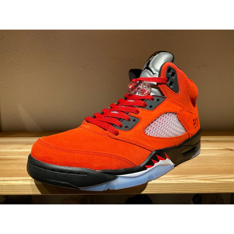 ナイキNIKE■AIR JORDAN5 TORO BRAVOスニーカー