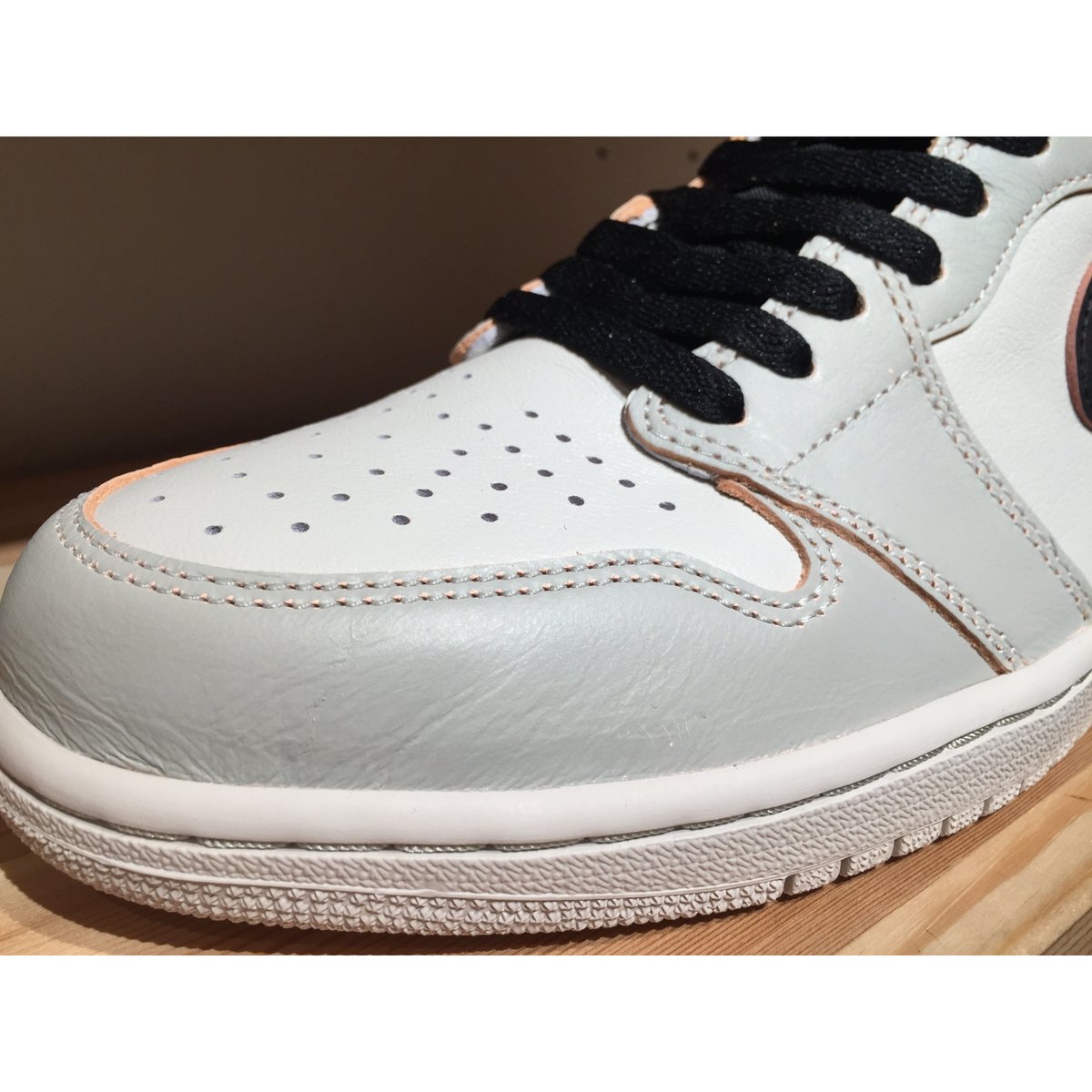 NIKE AIR JORDAN 1 HIGH OG DEFIANT | 9H9H NAHANAHA