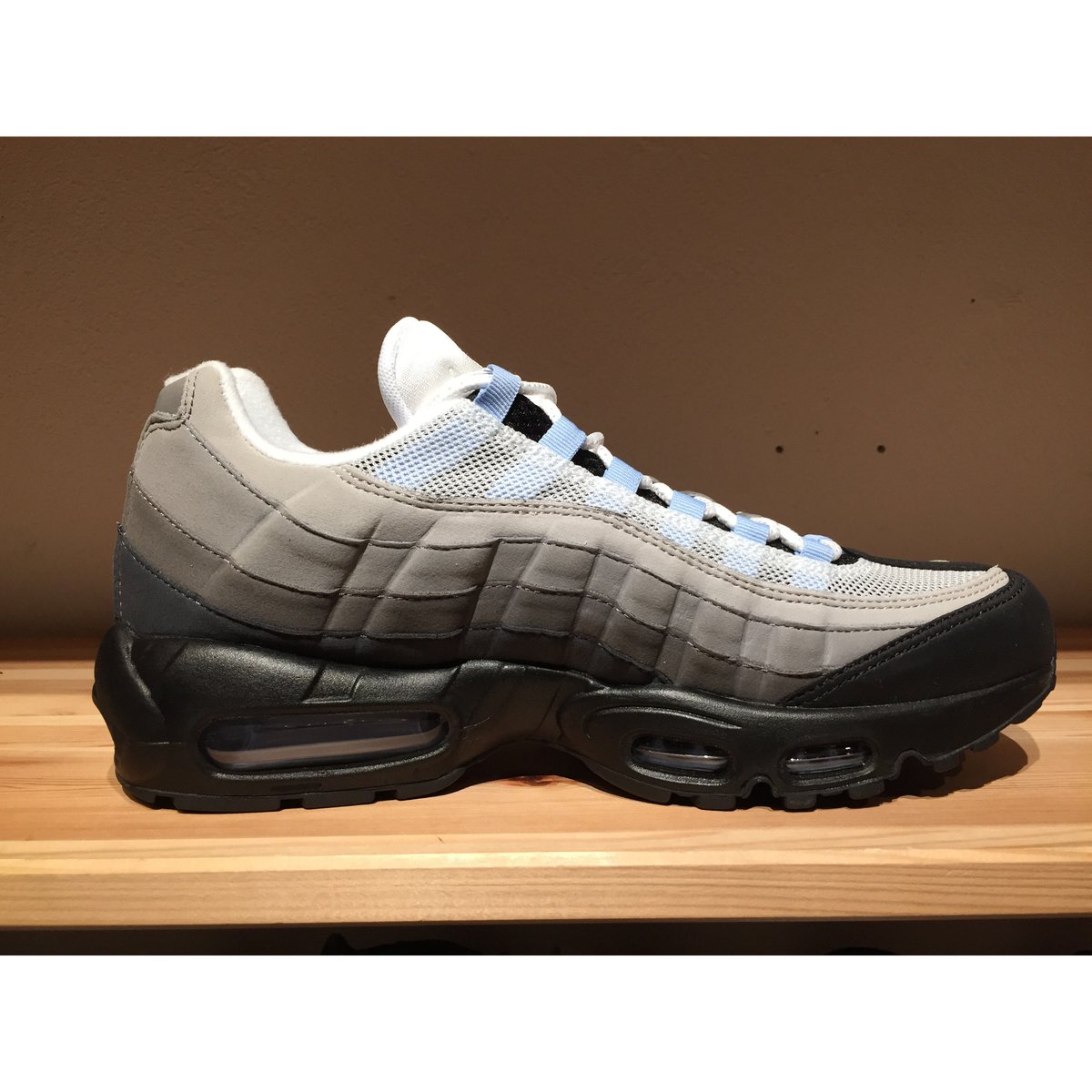 NIKE AIRMAX95 OG モノトーン 日本未発売カラー 29.5cm