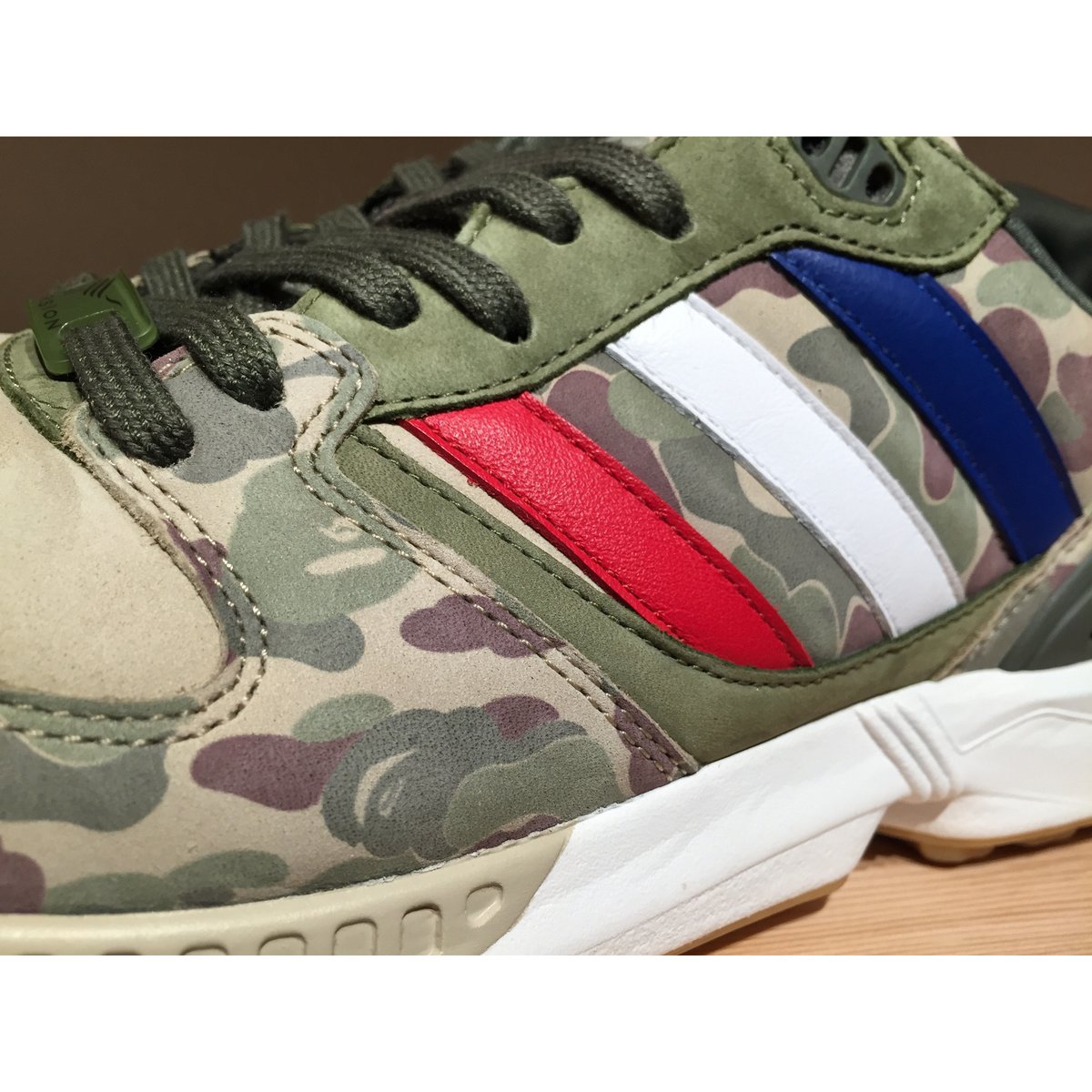 ☆UNDEFEATED・A BATHING APEコラボ -【USED】ADIDAS ZX50 ☆UNDEFEATED・A BATHING APEコラボ -【USED】ADIDAS ZX50