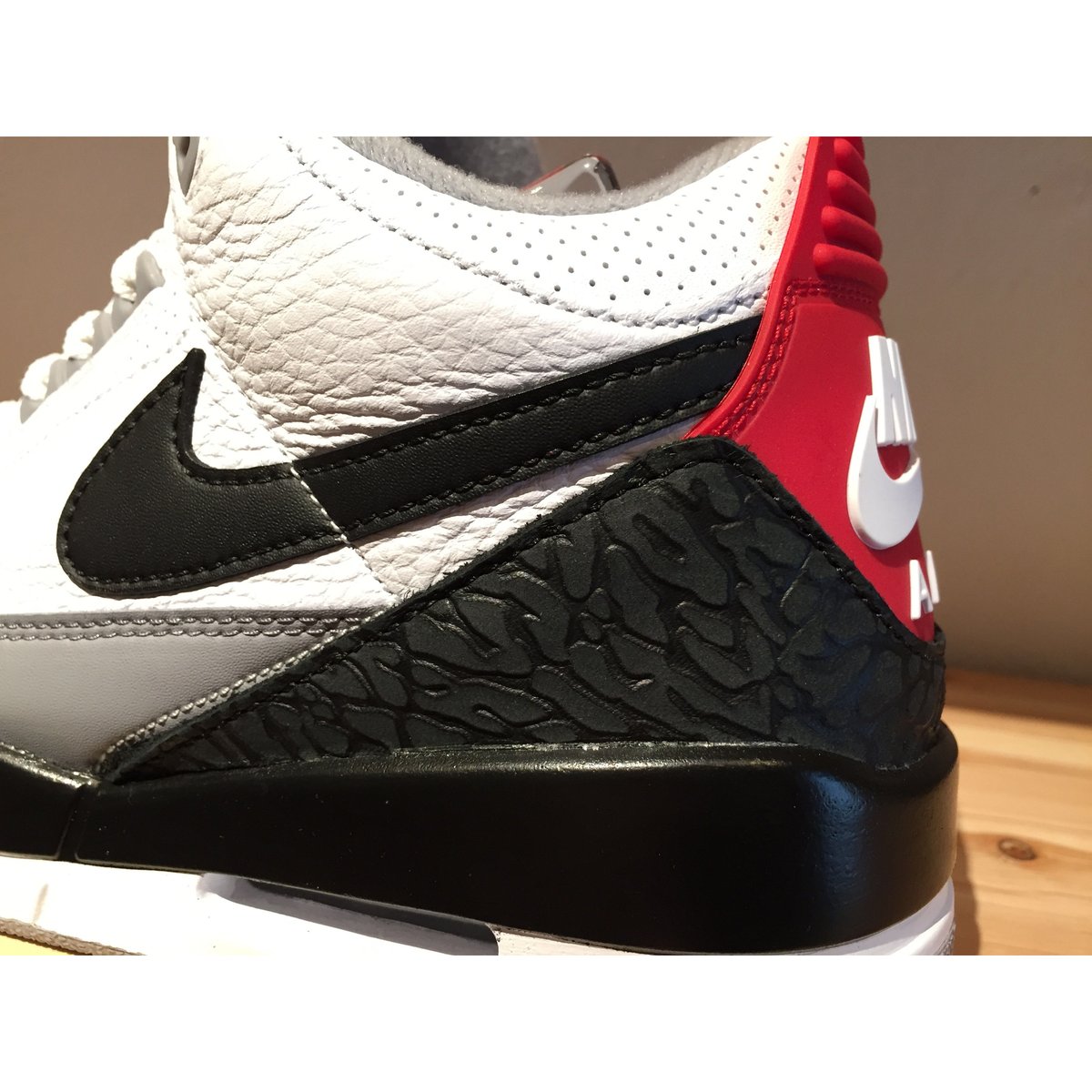 Air jordan retro tinker sales
