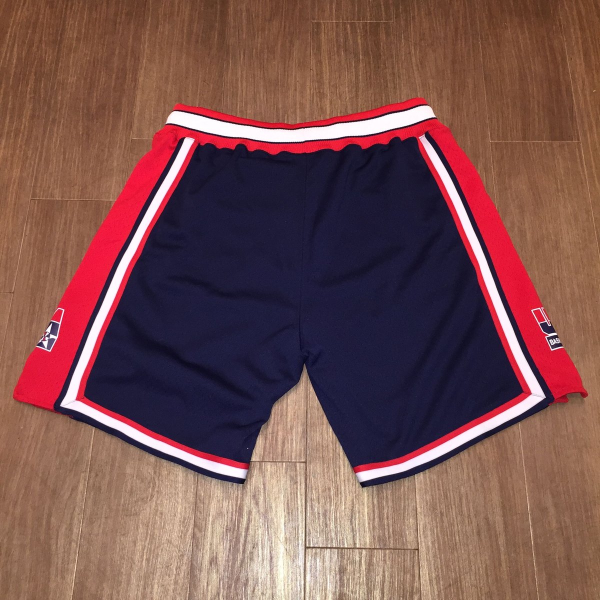 MITCHELL&NESS NBA USA BASKETBALL SHORTS 92 AWAY