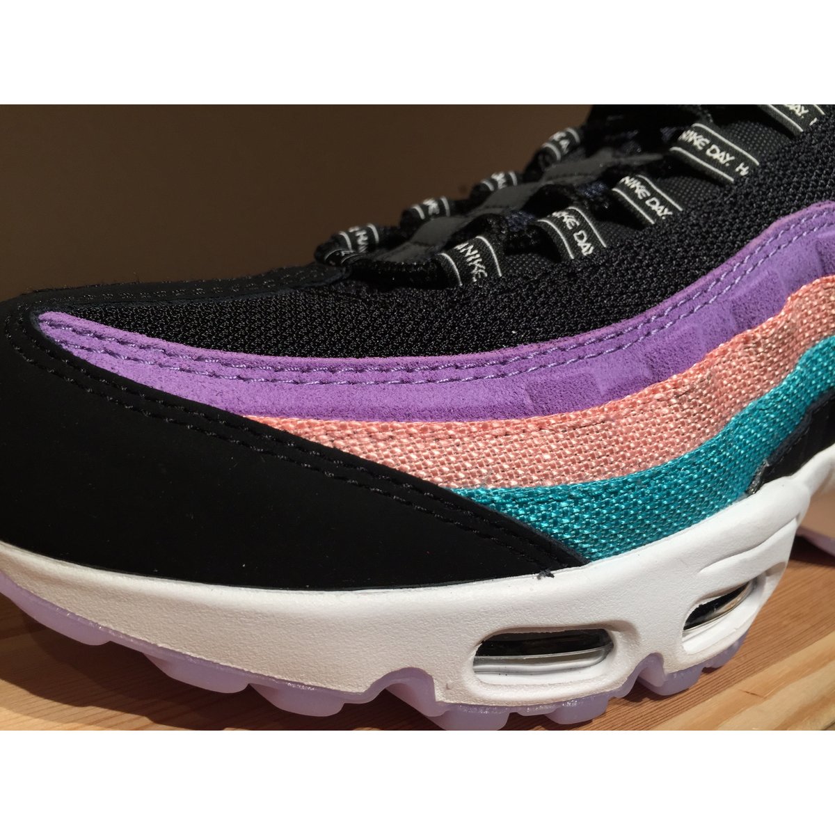 ☆HAVE A NIKE DAY - NIKE AIR MAX 95 ND | 9H9H NA ☆HAVE A NIKE DAY - NIKE AIR MAX 95 ND | 9H9H NA