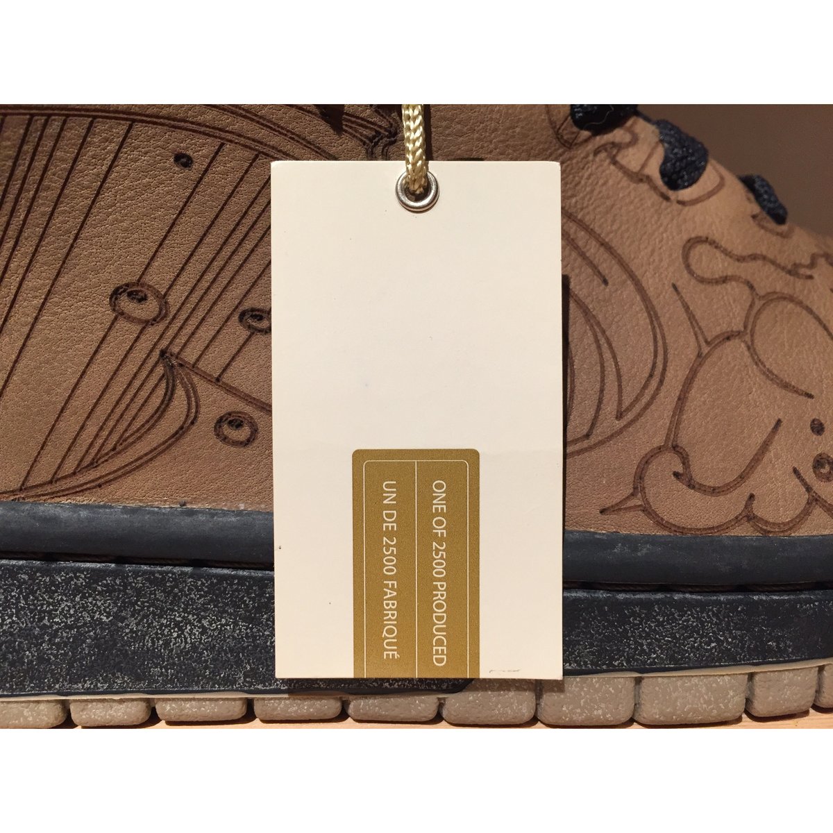 靴 NIKE DUNK LOW BY CHRIS LUNDY Laser Olive ☆世界2500足限定 - NIKE DUNK LOW BY CHRIS LUNDY | 9H9