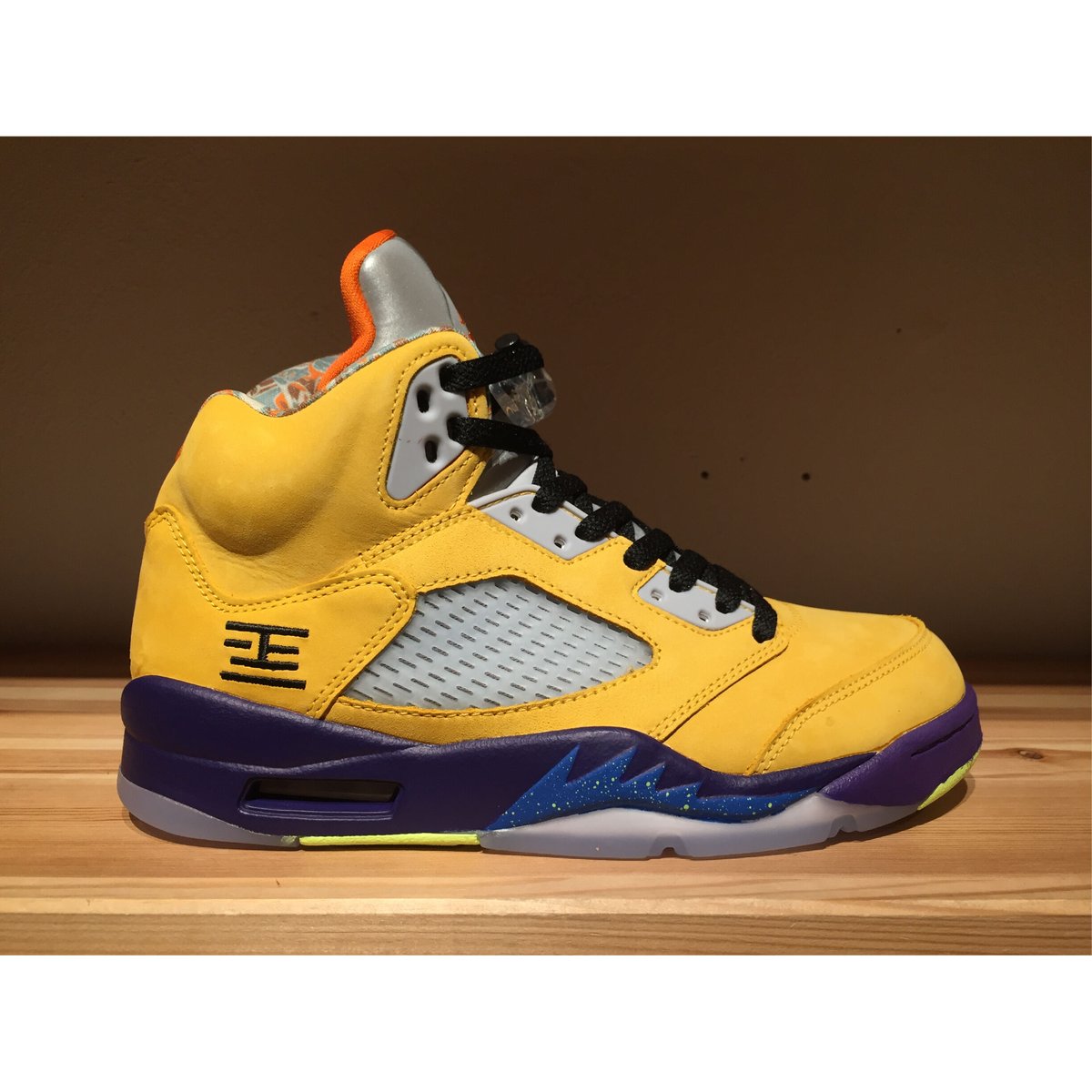 ☆What The - NIKE AIR JORDAN 5 RETRO SE | 9H9H N