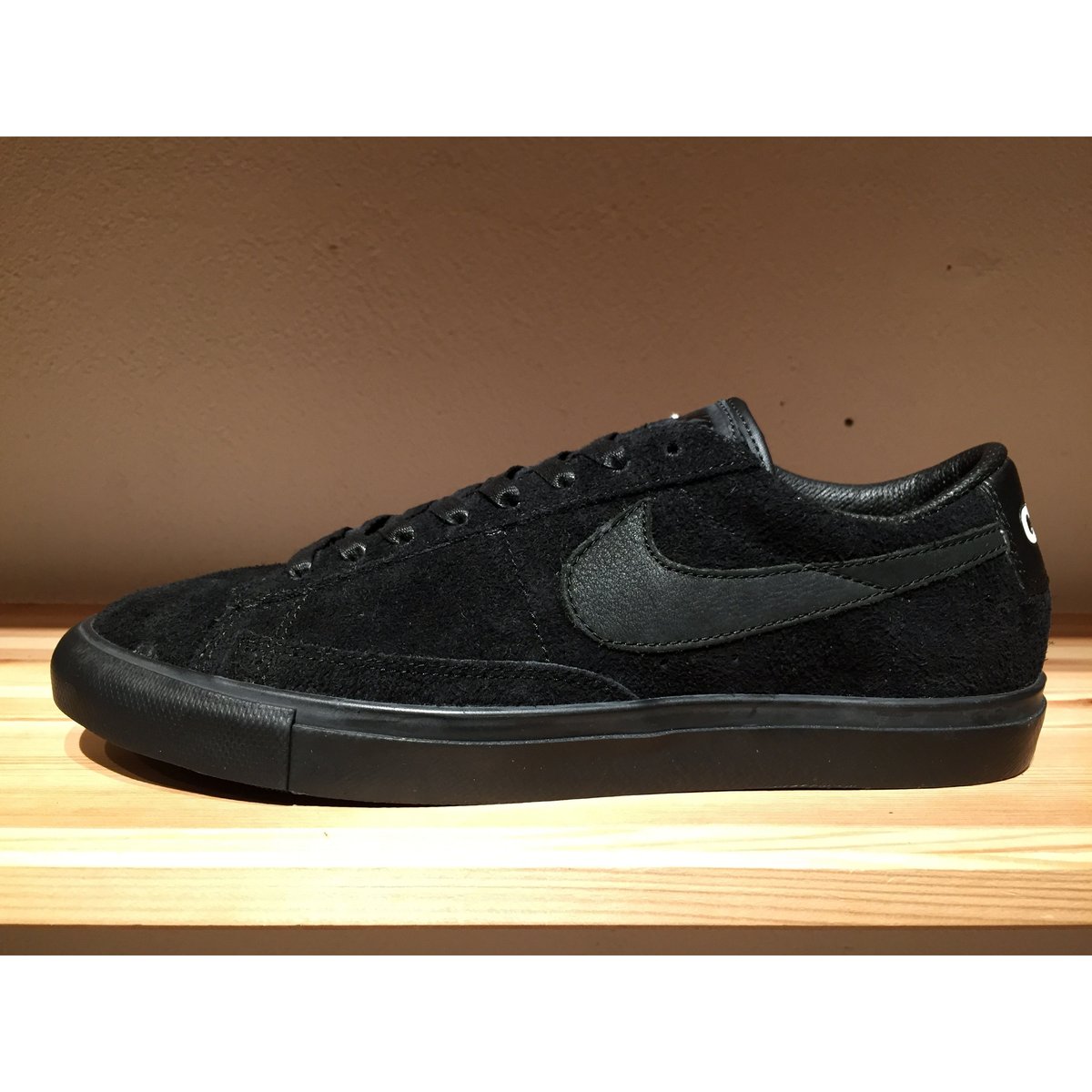 ☆COMME des GARCONSコラボ - NIKE BLAZER LOW PREM CD