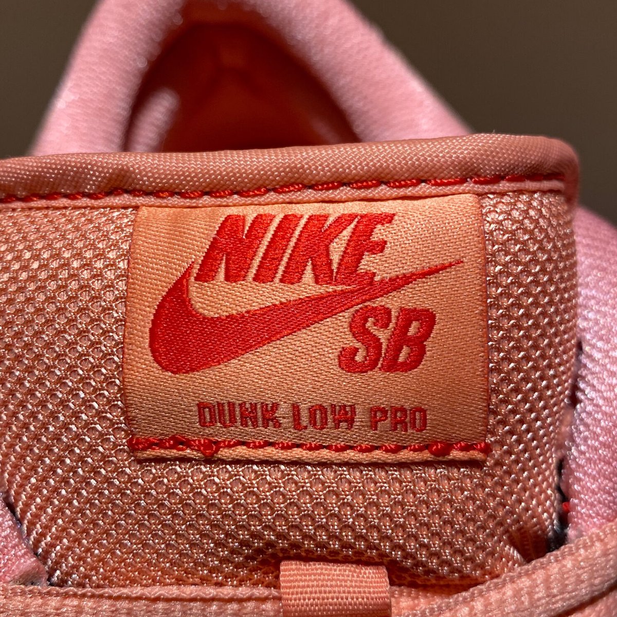 ☆PINK PIG - NIKE SB DUNK LOW PRO PRM | 9H9H NAH