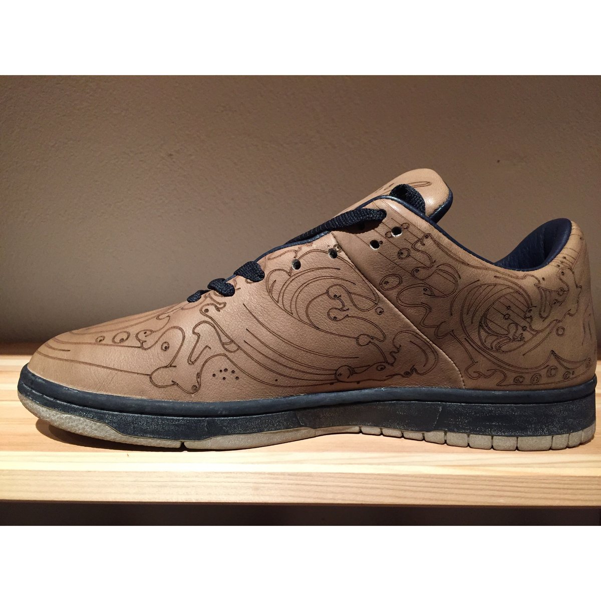 ☆世界2500足限定 - NIKE DUNK LOW BY CHRIS LUNDY | 9H9