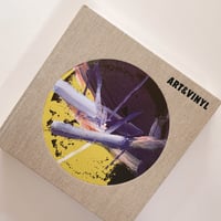 ART & VINYL