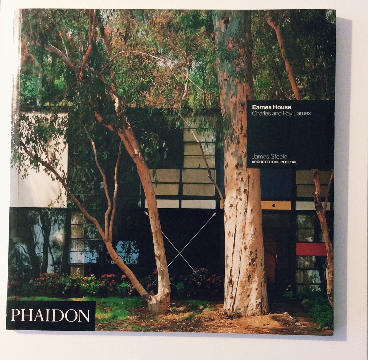EAMES HOUSE JAMES STEELE | BOOKNERD