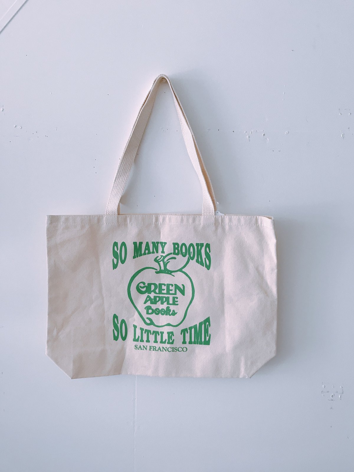 GREEN APPLE BOOKS TOTE BAG | BOOKNERD