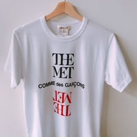 THE MET COMME DES GARCONS T-SHIRT