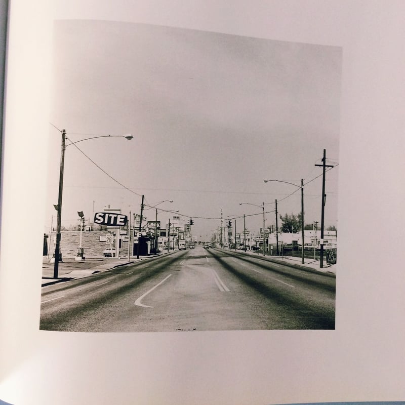 洋書希少）Robert Adams, The New West, 2015. 【公式通販】