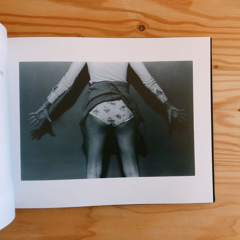 【レア　稀少】RE-VISIONS Marcia Resnick写真集 RE-VISIONS by Marcia Resnick – twelvebooks