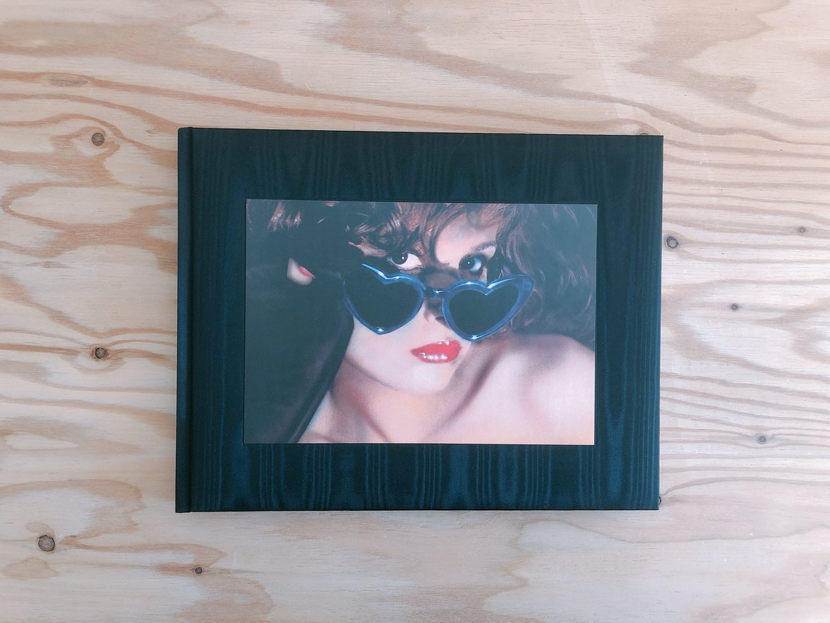 【レア　稀少】RE-VISIONS Marcia Resnick写真集 Marcia Resnick RE-VISIONS | BOOKNERD