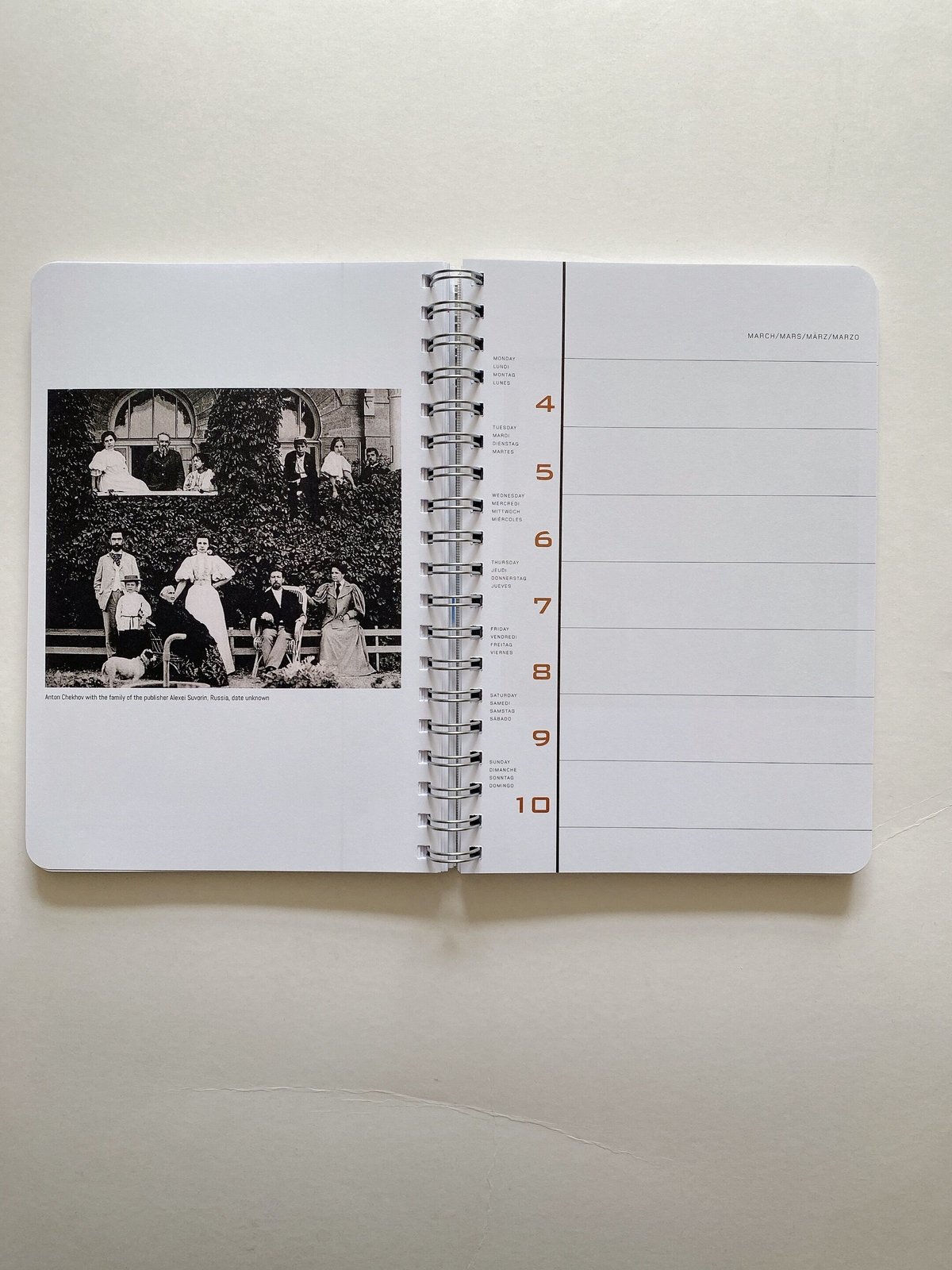 Redstone Diary 2024 The Family Diary BOOKNERD